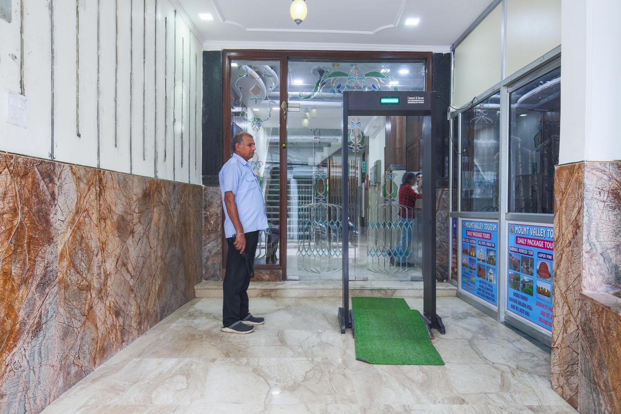 Hotel Sweet Home Dx I Nearby New Delhi Railway Station Exterior foto